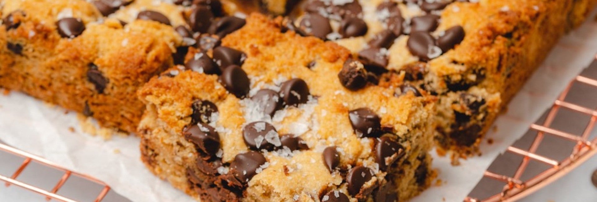 No Added Sugar Chocolate Chip Cookie Bar