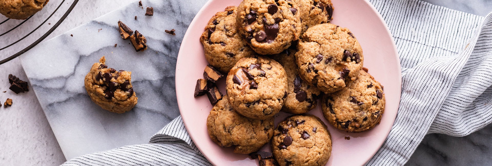 Peanut Butter Chocolate Chip Collagen Cookies